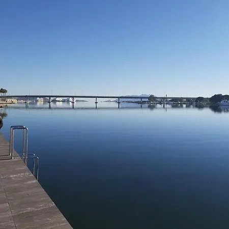 Flamingo Nest Quiet Mediteranean Retreat, Apartment Olbia